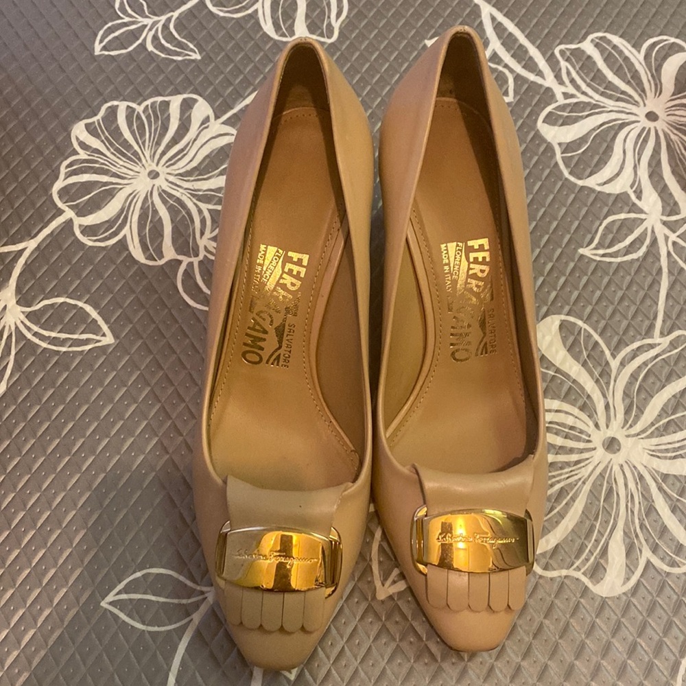Salvatore Ferragamo Tan Heels with Gold Accent